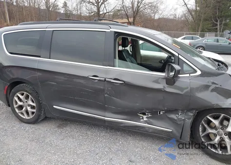 2017 Chrysler Pacifica Touring-L z USA, uszkodzony, nr VIN 2C4RC1BG4HR729442